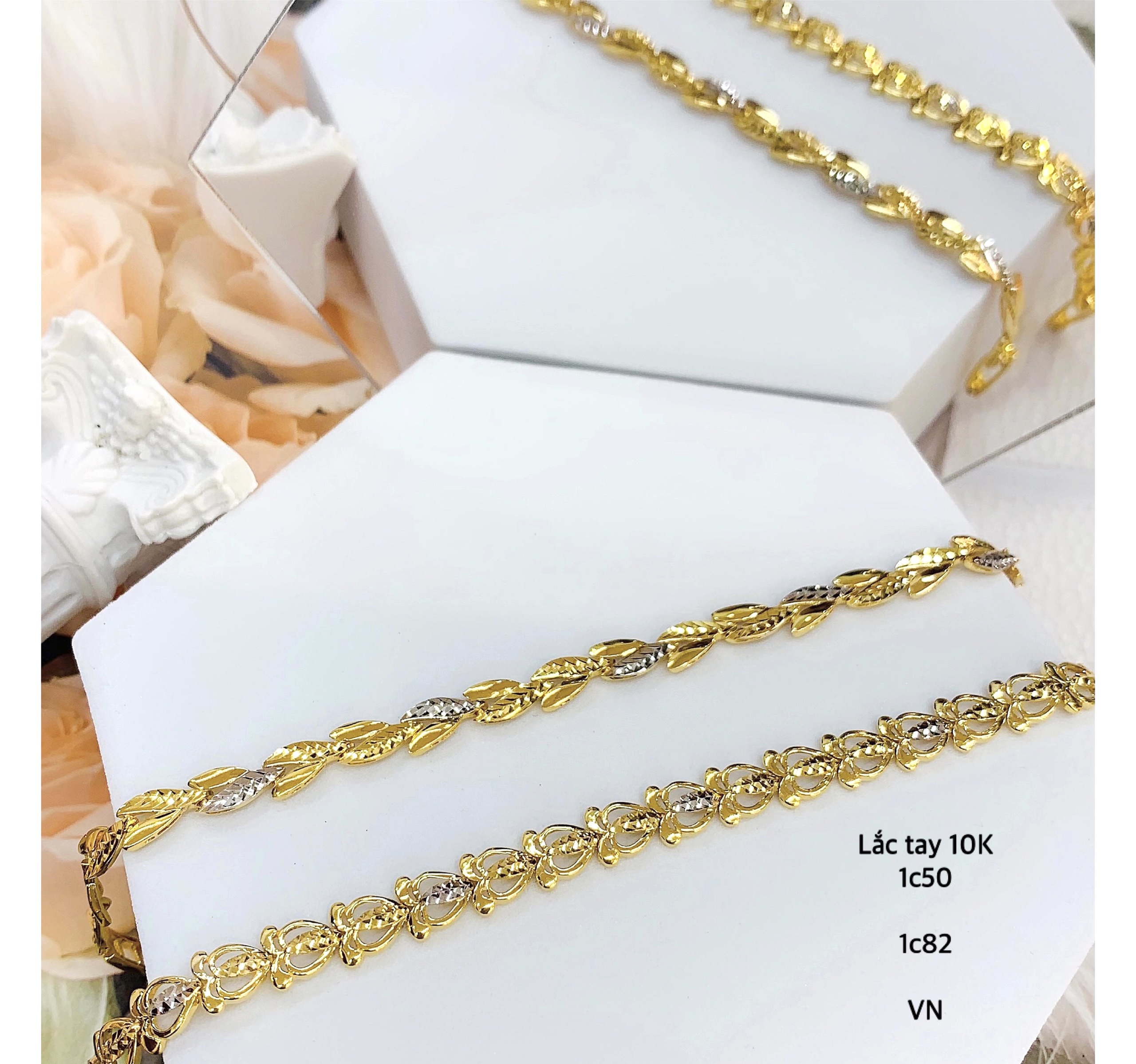 Lắc Tay